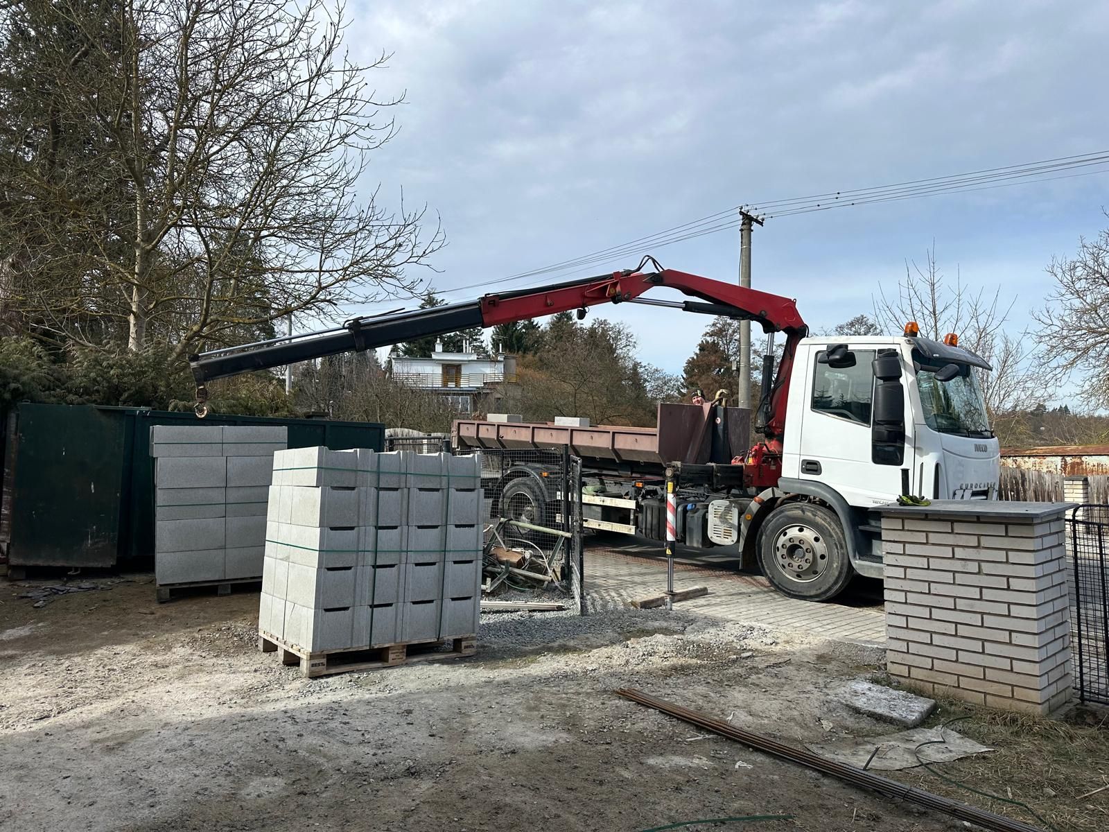 Iveco s hydraulickou rukou